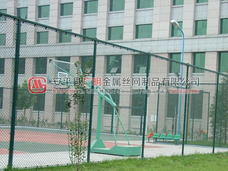 體育場(chǎng)勾花護(hù)欄